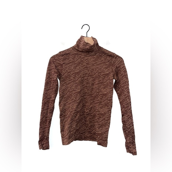 ATHLETA Flurry Seamless Turtleneck Wren Rustic Beige Size XS - Picture 8 of 14